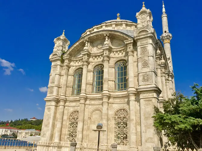 Ortaköy Camii Hakkında Bilgi